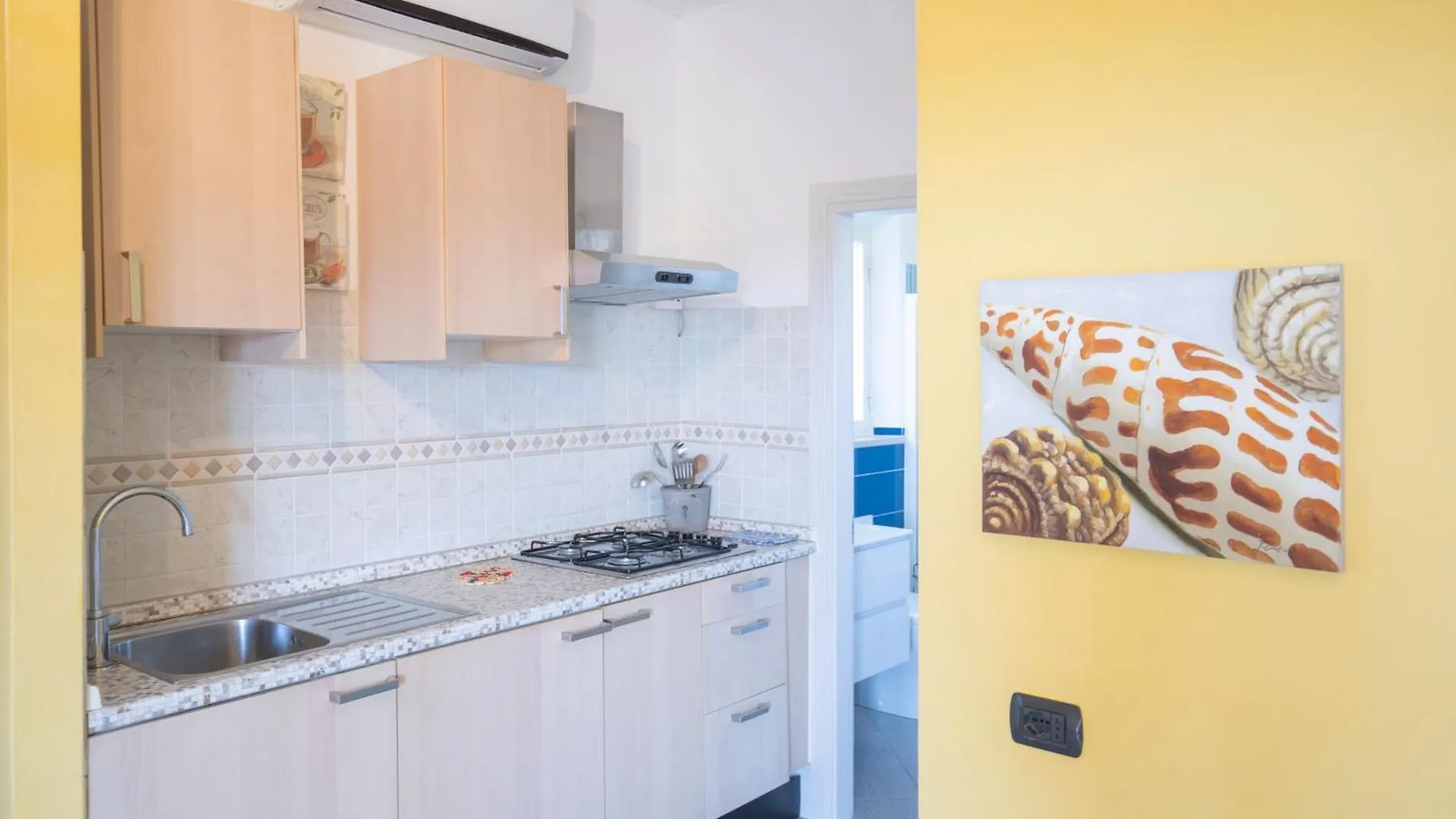 Apartment Lacona Mare By Helloelba